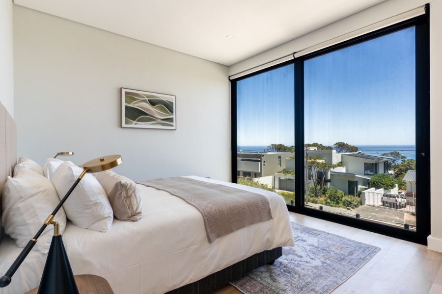 To Let 4 Bedroom Property for Rent in Camps Bay Western Cape